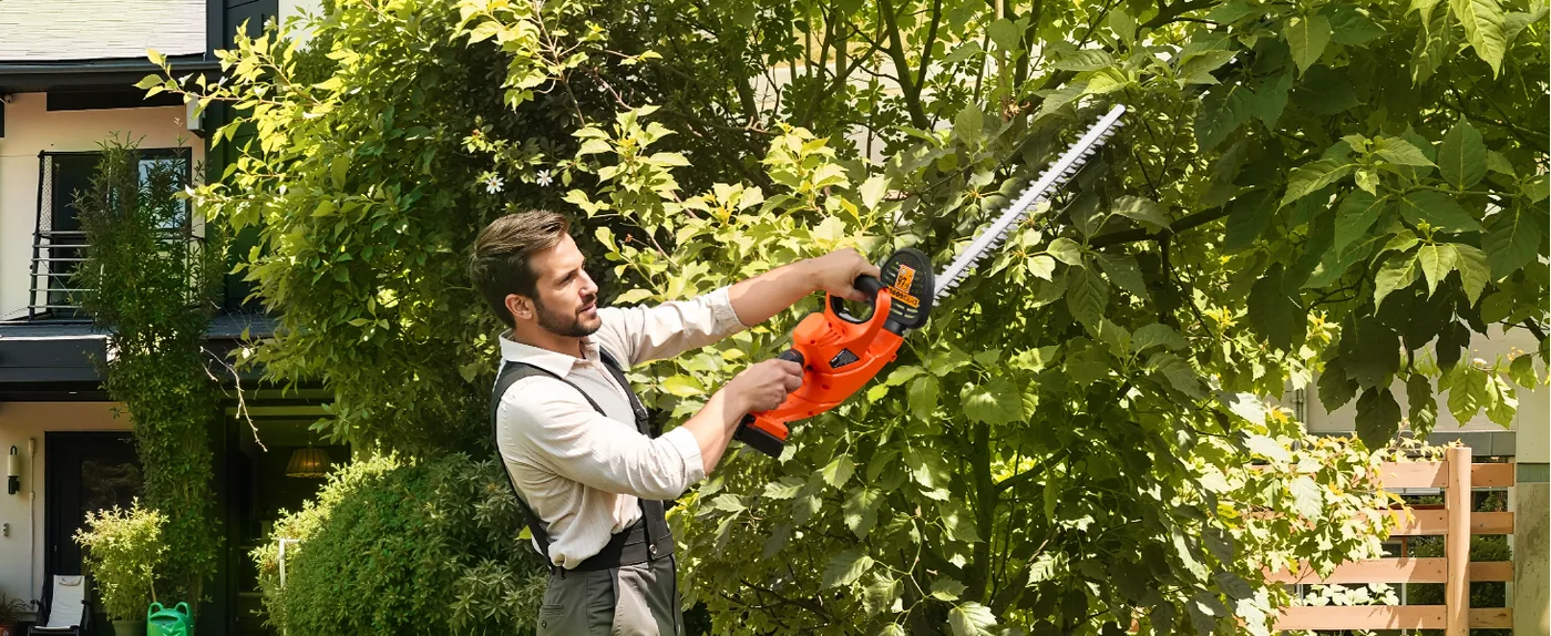 VEVOR Electric Hedge Trimmer Low Branch 18 inch feature 3