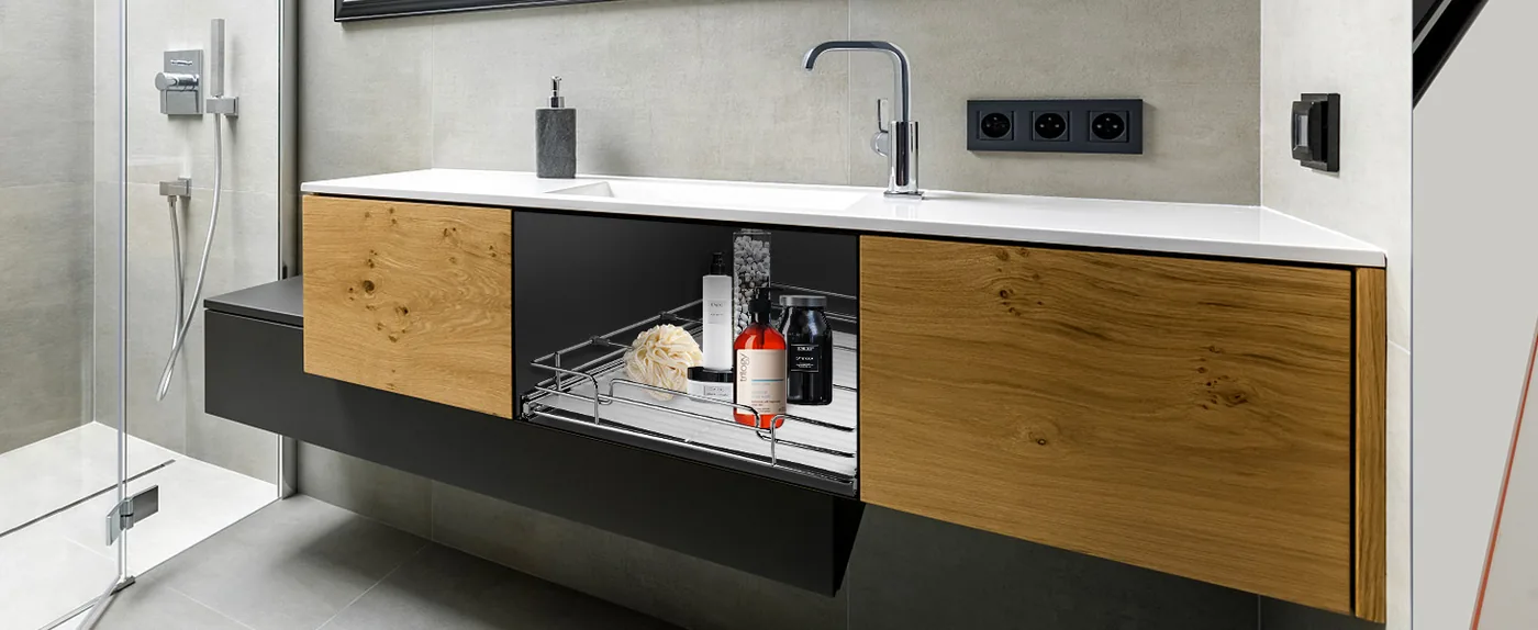 VEVOR 21.5"Wx21"Dx3.5"H Pull Out Cabinet Organizer 1 Layers Bathroom Storage