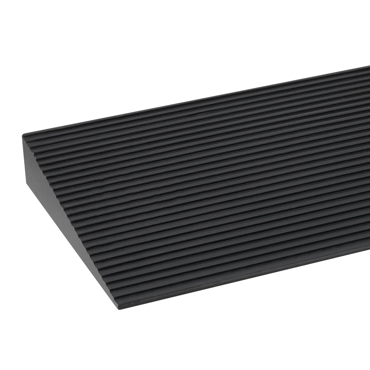 VEVOR 1.6" Rise Cuttable Threshold Ramp for Sweeping Robot This curb ramp is easy to place in road grooves, allowing your vehicle to pass through bumpy road sections smoothly and avoiding damage to the bottom of the vehicle or tires caused by grooves or ramps.