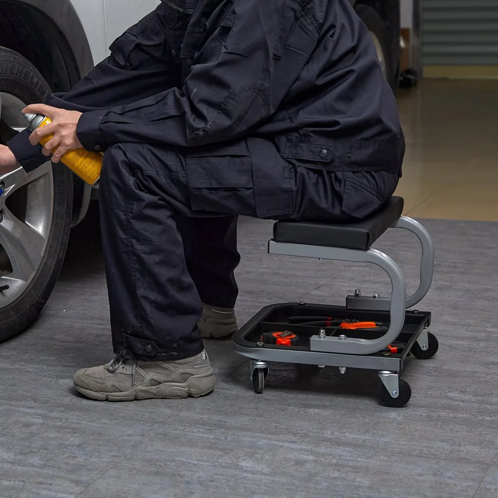 VEVOR rolling stool assembly step