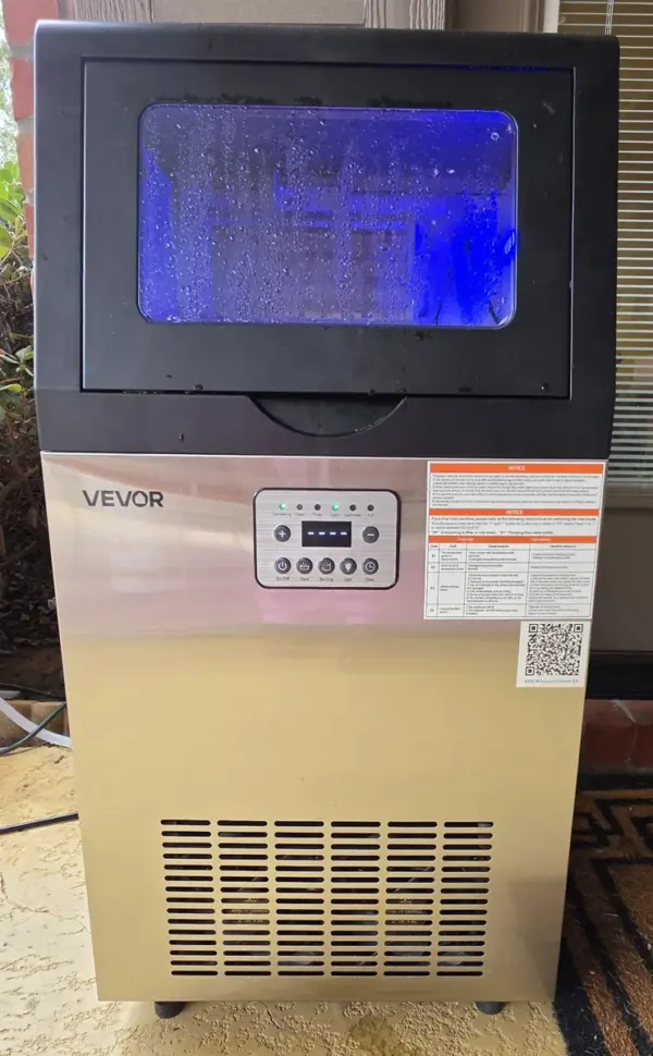 Customer photo 11 of <span class="sdh-h1" data-short="VEVOR Commercial Ice Maker 150 lbs/24h 30 lbs Storage">VEVOR Commercial Ice Maker Machine, 150 lbs/24h with 30 lbs Storage Capacity, Built-in/Freestanding/Under Counter, Stainless Steel Ice Maker with LED Display & Self-Cleaning, for Home Bar Restaurant</span>