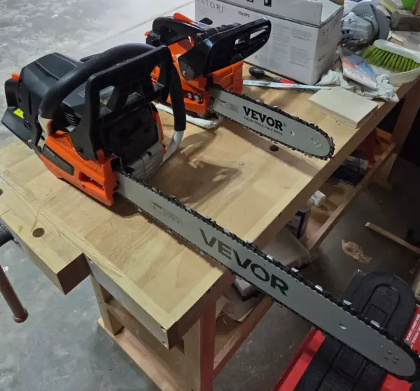 Customer photo 7 of <span class="sdh-h1" data-short="VEVOR 25.4CC 12 in Gas Chainsaw, 1.2 HP Handheld">VEVOR Gas Chainsaw, 25.4CC 12″ 1.2HP, Gasoline Powered Chain Saw, Handheld Cordless Petrol Chainsaws for Tree Wood Branch Cutting, Tree Trimming, Land Clearing, Farm Garden Ranch Forest Cutting Use</span>