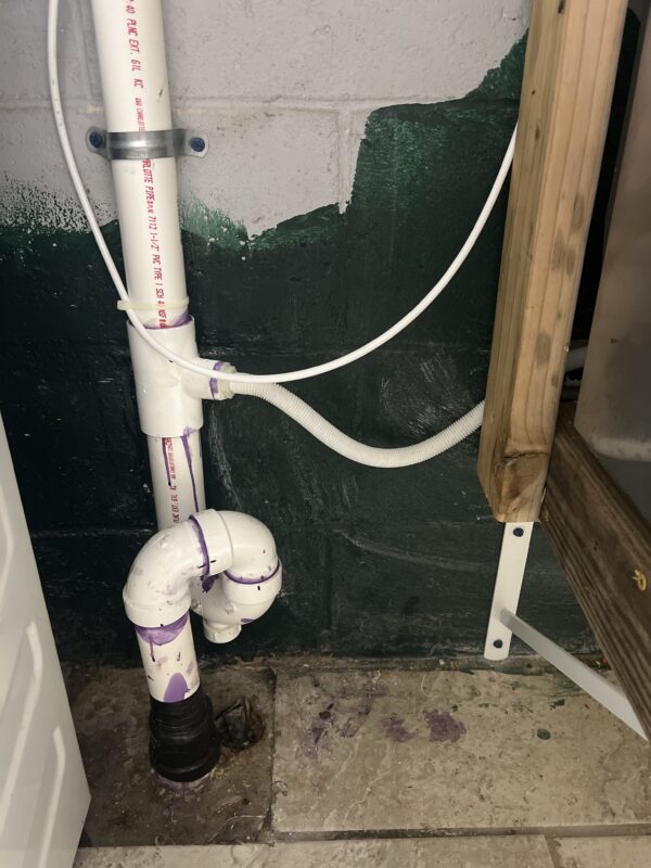 Customer photo 4 of <span class="sdh-h1" data-short="VEVOR Commercial Ice Maker 100 lbs/24h 26 lbs Storage">VEVOR Commercial Ice Maker Machine, 100 lbs/24h with 26 lbs Storage Capacity, Built-in/Freestanding/Under Counter, Stainless Steel Ice Maker with LED Display & Self-Cleaning, for Home Bar Restaurant</span>