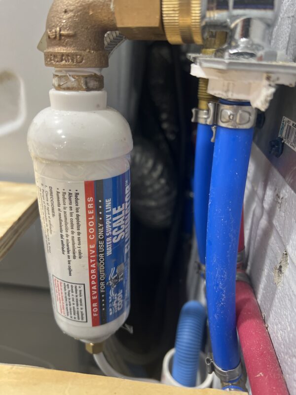 Customer photo 5 of <span class="sdh-h1" data-short="VEVOR Commercial Ice Maker 120 lbs/24h 30 lbs Storage">VEVOR Commercial Ice Maker Machine, 120 lbs/24h with 30 lbs Storage Capacity, Built-in/Freestanding/Under Counter, Stainless Steel Ice Maker with LED Display & Self-Cleaning, for Home Bar Restaurant</span>