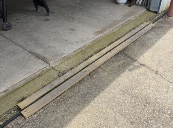 Customer photo 3 of <span class="sdh-h1" data-short="VEVOR 5 Pack 2 Channel Cable Protector Ramp 22,000 lbs">VEVOR 5 PCs Cable Protector Ramp, 2 Channel, 22000 lbs/axle Capacity Heavy Duty TPU Wire Cover Ramp Hose Protector Ramp Driveway, Traffic Speed Bump with TPR Flip-Open Top Cover, for Indoor & Outdoor</span>