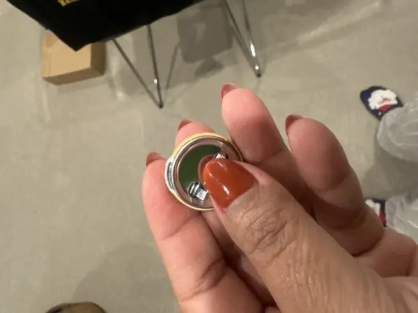 Customer photo 1 of <span class="sdh-h1" data-short="VEVOR Button Maker 1"&1.25"&2.25" Black 300 Pcs">VEVOR Button Maker, 1/1.25/2.28 inch(25/32/58mm) 3-IN-1 Pin Maker, with 300pcs Button Parts, Button Maker Machine with Panda Magic Book, Ergonomic Arc Handle Punch Press Kit, For Children DIY Gifts</span>