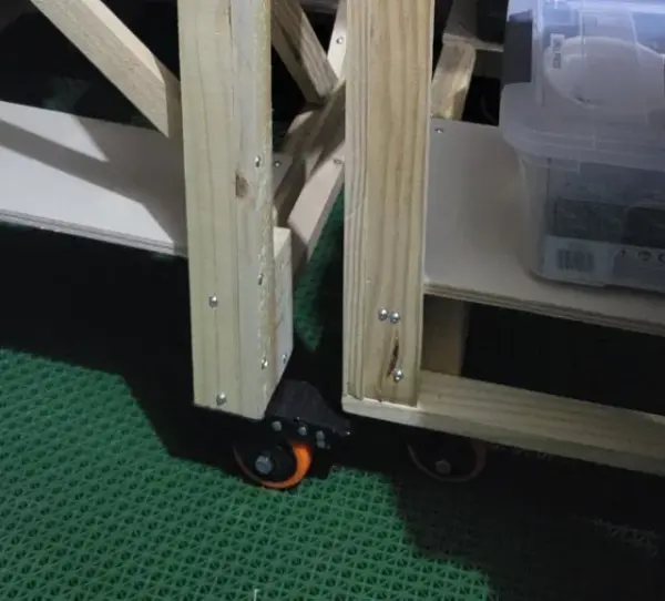 Customer photo 1 of <span class="sdh-h1" data-short="VEVOR Caster Wheels 6 inch">VEVOR Caster Wheels, 6-inch Swivel Plate Casters, Set of 4, with Security A/B Locking No Noise PVC Wheels, Heavy Duty 700 lbs Load Capacity Per Caster, Non-Marking Wheels for Cart Furniture Workbench</span>