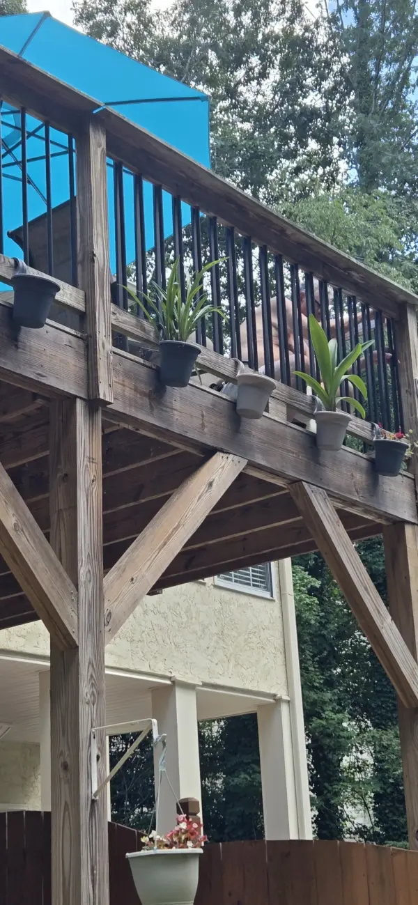 Customer photo 1 of <span class="sdh-h1" data-short="VEVOR 36 in Galvanized Steel Deck Balusters 61 Pack Black">VEVOR 61 Pack Deck Balusters, 36 in Galvanized Steel Railing Spindles, Hollow Rectangle Metal Decking Stair Balusters with Pre-Drilled Hole, End Caps, Screws, for Deck, Porch & Stair Railing, Black</span>