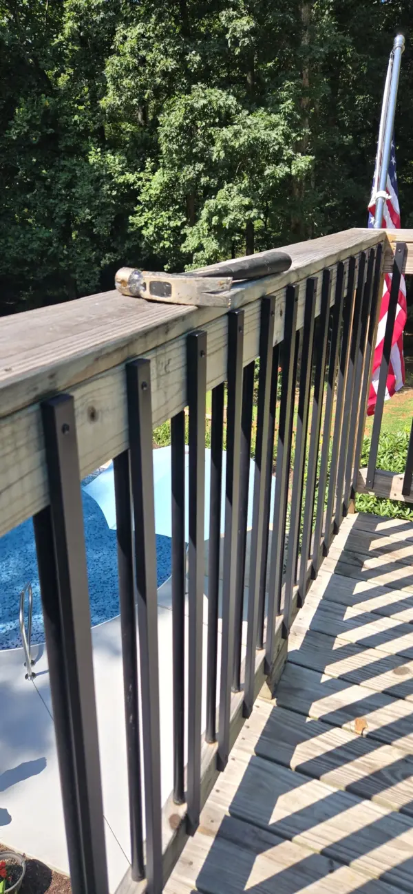 Customer photo 2 of <span class="sdh-h1" data-short="VEVOR 32.28 in Galvanized Steel Deck Balusters 61 Pack Black">VEVOR 61 Pack Deck Balusters, 32.28 in Galvanized Steel Railing Spindles, Hollow Rectangle Metal Decking Stair Balusters with Pre-Drilled Hole, End Caps, Screws, for Deck, Porch & Stair Railing, Black</span>