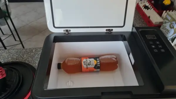 Customer photo 3 of <span class="sdh-h1" data-short="VEVOR Car Refrigerator 23QT">VEVOR Car Refrigerator, DC 12/24V AC100-240V Compressor Electric Cooler, -4°F to 68°F Car Fridge with APP Control, 23 QT Cars Freezer for RVs, Campsites, Boats, Camping, Fishing, 45W Portable Freezer</span>