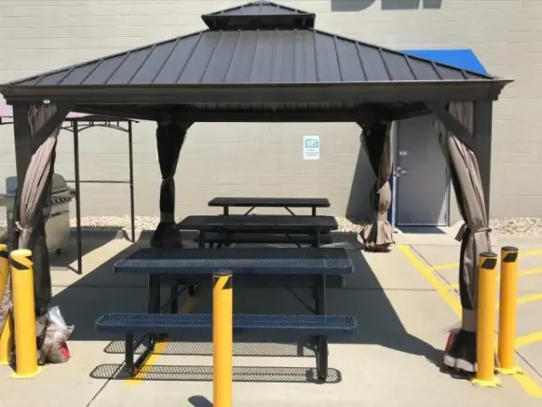 Customer photo 5 of <span class="sdh-h1" data-short="VEVOR Safety Bollard 48x5.5 inch">VEVOR Safety Bollard, 48 Inch Height Bollard Post, 5.5 Inch Diameter Steel Pipe Safety Bollard Post, Yellow Steel Bollard, Steel Safety Bollard with 8 Anchor Bolts, Perfect for Traffic-Sensitive Area</span>