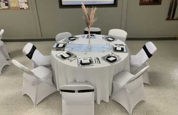 Customer photo 2 of <span class="sdh-h1" data-short="VEVOR Stretch Spandex Folding Chair Covers 150 PCS White-for">VEVOR Stretch Spandex Folding Chair Covers, Universal Fitted Chair Cover, Removable Washable Protective Slipcovers, for Wedding, Holiday, Banquet, Party, Celebration, Dining (150PCS White)</span>
